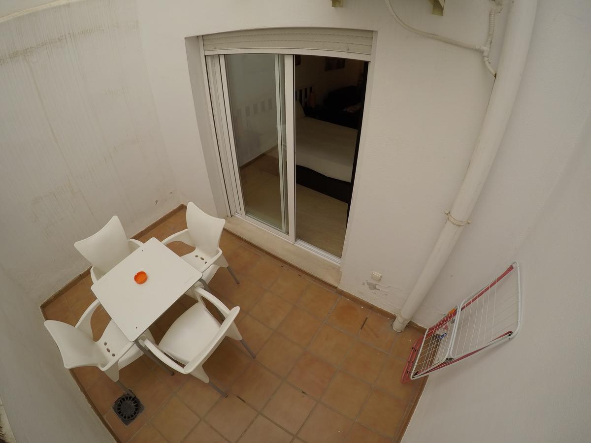 Apartamentos Gold Малага Экстерьер фото