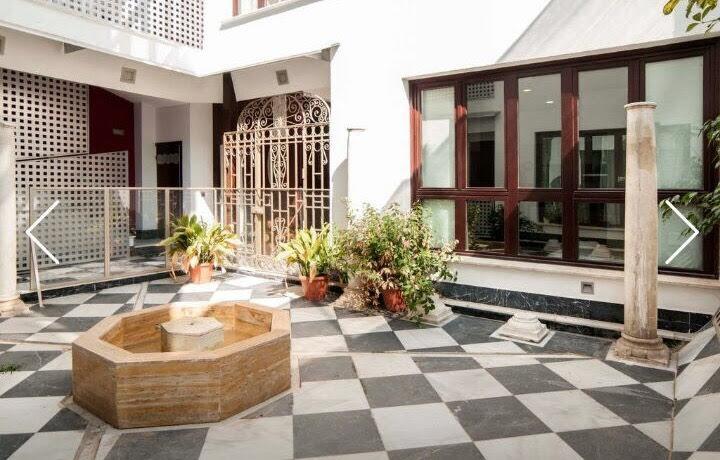 Apartamentos Gold Малага Экстерьер фото